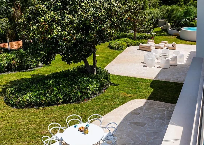 The Sicily Lobster House * Naso