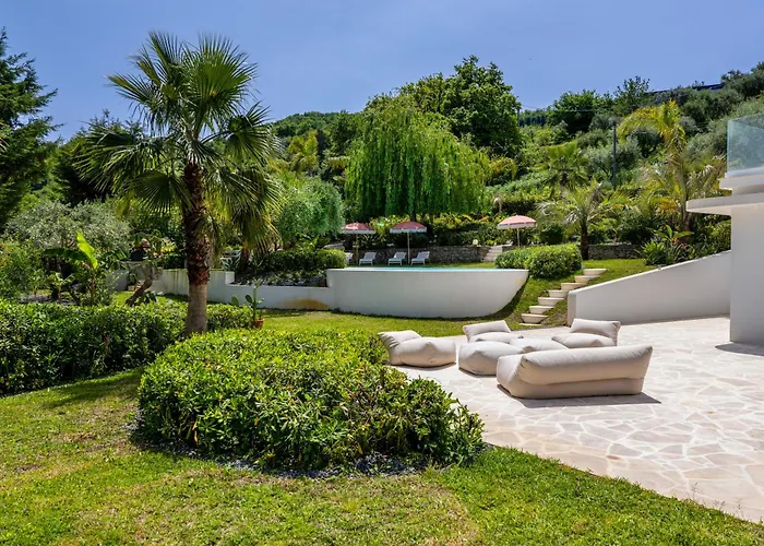 别墅 The Sicily Lobster House Naso