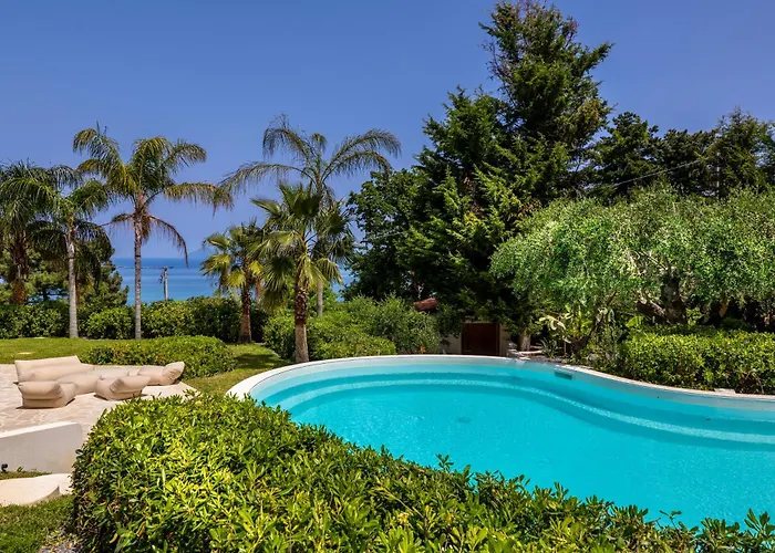 别墅 The Sicily Lobster House *